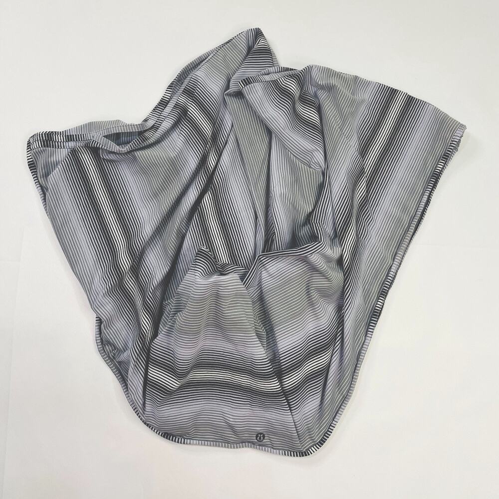 Lululemon Women's Sage Scarf Wrap One Size Striped Heathered Grey White Blue - Picture 6 of 10